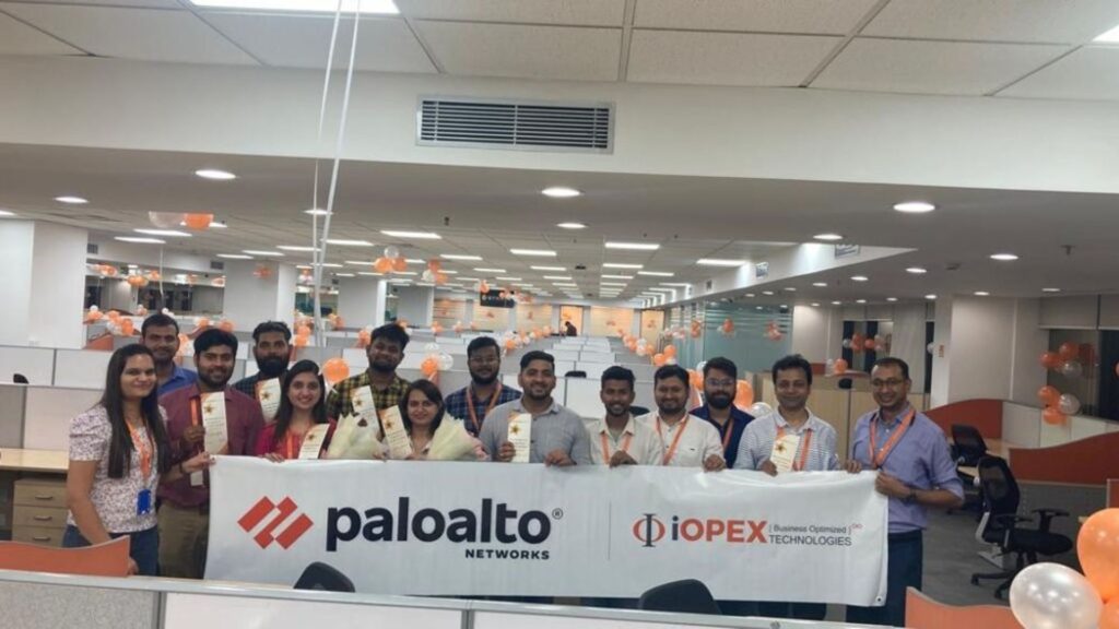 iOPEX Walk-IN Drive; Hiring Trainee