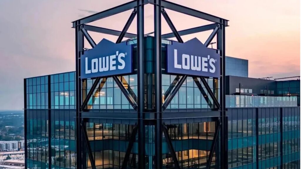 Lowe’s Recruitment Drive; Hiring Associate Analyst