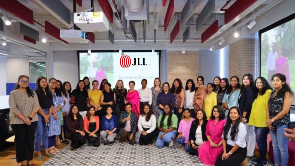 JLL Recruitment Drive 2025; Hiring Finance Analyst