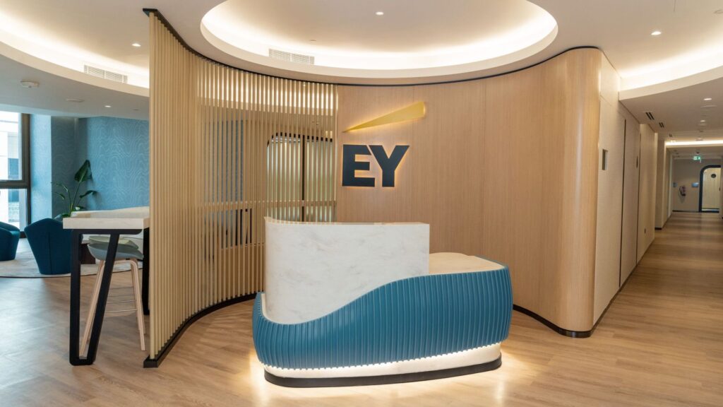 EY Recruitment Drive 2025  Hiring Analyst
