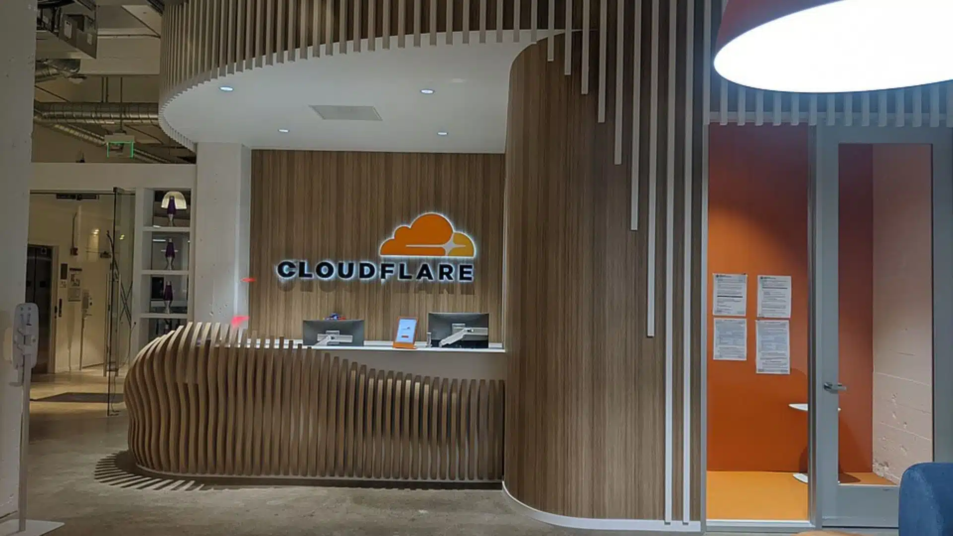 Cloudflare Recruitment Drive; Hiring IT Operation Specialist