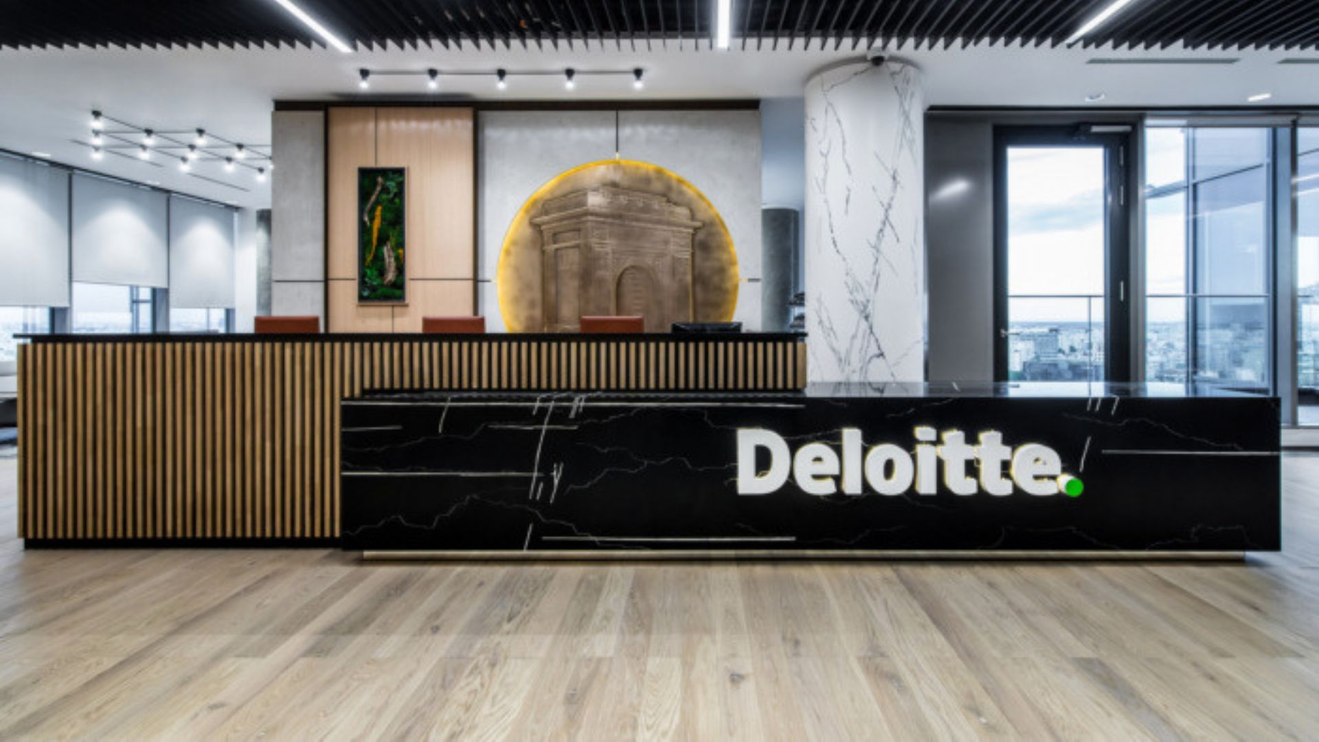 Deloitte Recruitment Drive; Hiring Analyst