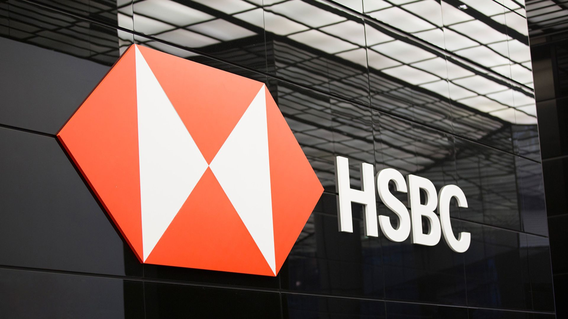 HSBC Recruitment Drive; Hiring Credit Services Executive