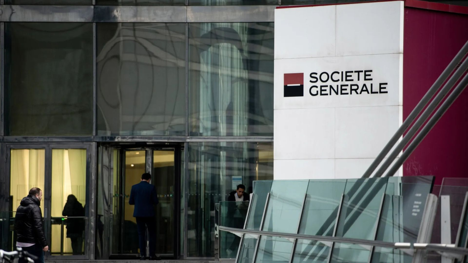 Societe Generale Recruitment Drive; Hiring Analyst